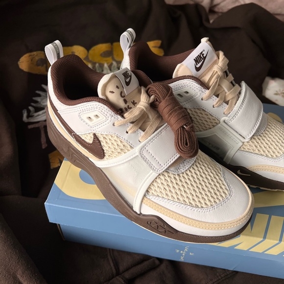 Nike Zoom Field Jaxx Travis Scott light chocolate limited drop - Picture 6 of 6